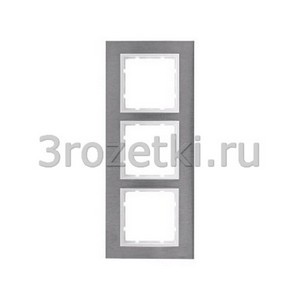 3rozetki.ru - Berker - B.7. - [10133609] Рамка 3 постовая металл, вертикальна вставка белая (нержавеющая сталь).