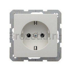 3rozetki.ru - Berker - Q - [47236089] Розетка SCHUKO с з/к, со шторками ''защита от детей'' (белый бархат).