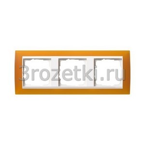 3rozetki.ru - Gira - Event Opaque - [0213332] Рамка 3 постовая акрил матовый, вертикальная/горизонтальная вставка белая (янтарный матовый).