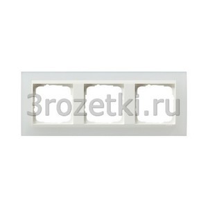 3rozetki.ru - Gira - Event Opaque - [0213334] Рамка 3 постовая акрил матовый, вертикальная/горизонтальная вставка белая (белый матовый).