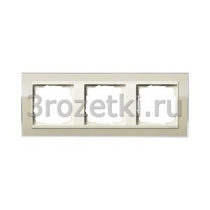 3rozetki.ru - Gira - Event Clear - [0213771] Рамка 3 постовая акрил, вертикальная/горизонтальная вставка кремовая (песочный).