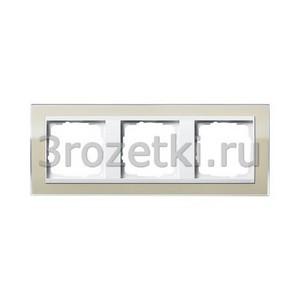 3rozetki.ru - Gira - Event Clear - [0213773] Рамка 3 постовая акрил, вертикальная/горизонтальная вставка белая (песочный).