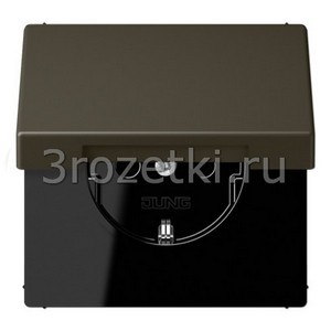 3rozetki.ru - Jung - LeCourbisier - [LC1520KIKL32140] SCHUKO®розетка с откидной крышкой и со встроенной повышенной защитой от прикосновения ombre naturelle 31 .